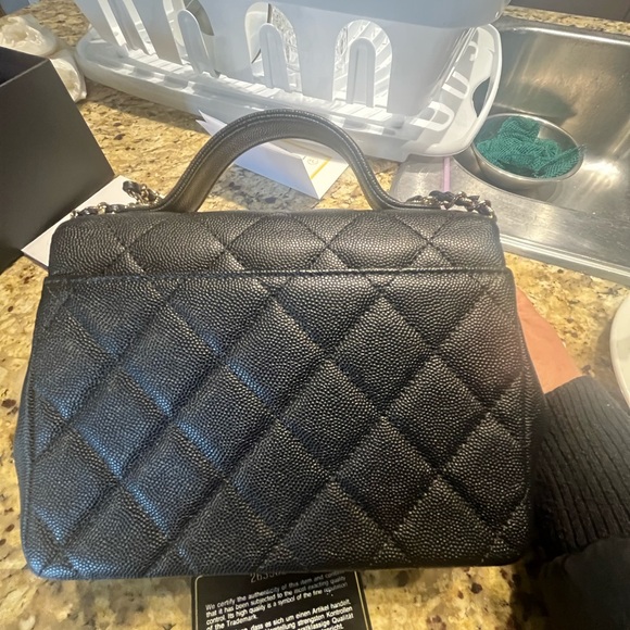 Chanel Affinity Small Bag Authentic ❤️❤️❤️ - Picture 3 of 13